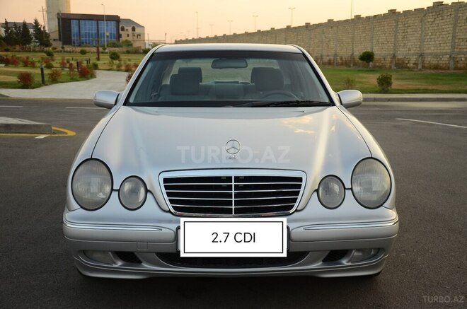 Mercedes E 270 1999, 278,880 km - 2.7 l - Bakı