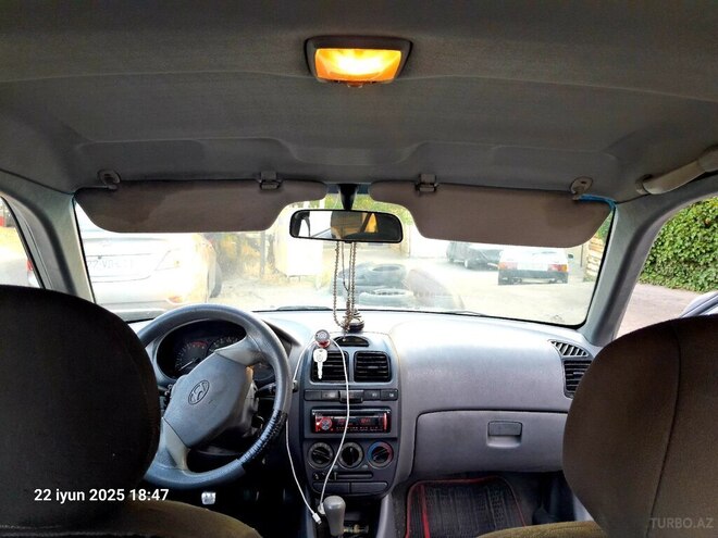 Hyundai Accent 2005, 450,000 km - 1.5 l - Bakı