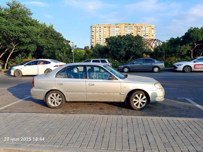 Hyundai Accent 2005, 450,000 km - 1.5 l - Bakı