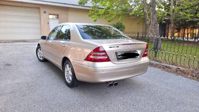 Mercedes C 200 2001, 290,000 km - 2.0 l - Sumqayıt