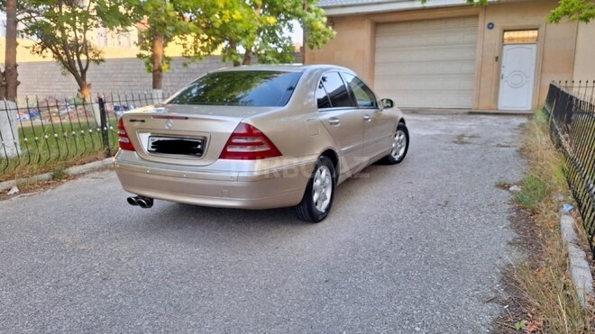 Mercedes C 200 2001, 290,000 km - 2.0 l - Sumqayıt