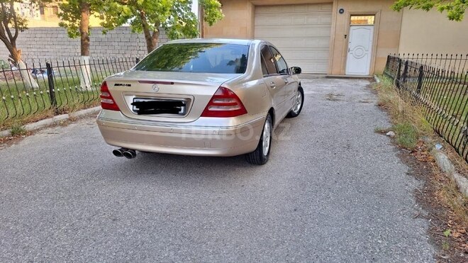 Mercedes C 200 2001, 290,000 km - 2.0 l - Sumqayıt