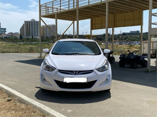 Hyundai Avante-2