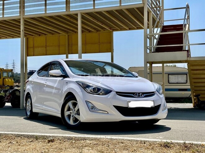 Hyundai Avante-1