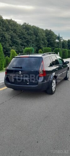 Renault Megane-6