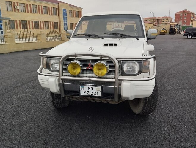 Mitsubishi Pajero 1996, 234,000 km - 2.8 л - Bakı