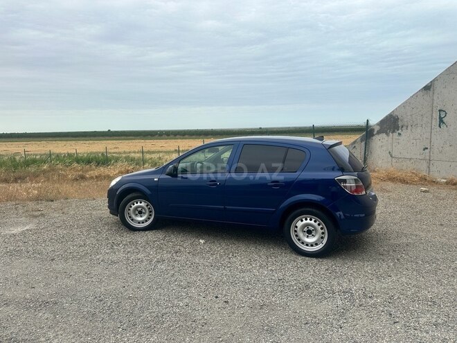 Opel Astra 2009, 270,000 km - 1.4 l - Bakı