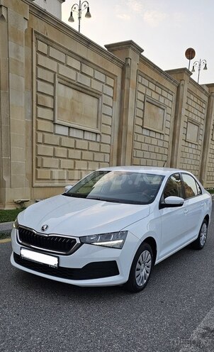 Skoda Rapid 2021, 129,000 km - 1.6 l - Bakı
