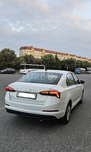 Skoda Rapid 2021, 129,000 km - 1.6 l - Bakı