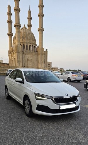 Skoda Rapid 2021, 129,000 km - 1.6 l - Bakı