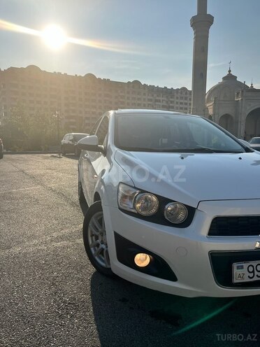 Chevrolet Aveo-2