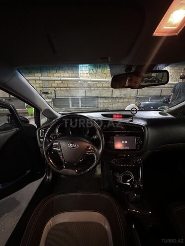 Kia Ceed 2015, 210,000 km - 1.6 l - Bakı