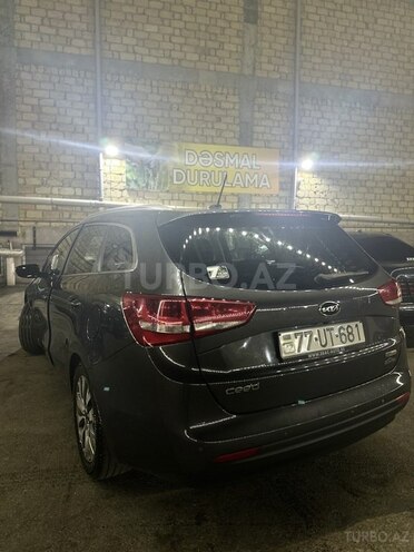 Kia Ceed 2015, 210,000 km - 1.6 l - Bakı
