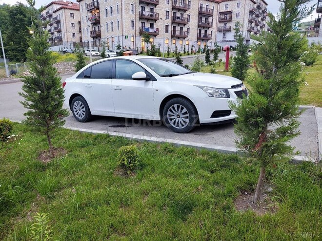 Chevrolet Cruze 2011, 298,000 km - 1.6 l - 