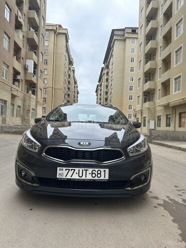 Kia Ceed 2015, 210,000 km - 1.6 l - Bakı