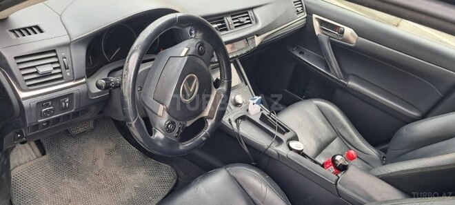 Lexus CT 200h 2014, 240,739 km - 1.8 l - Bakı