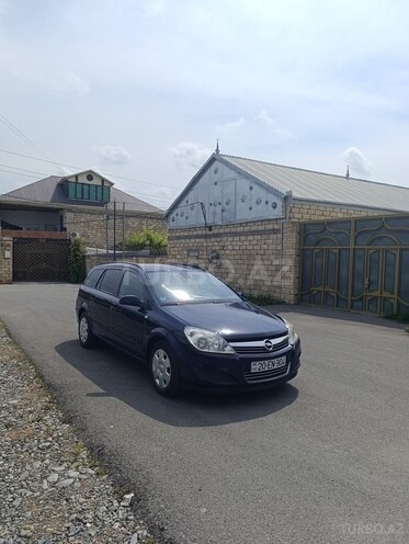 Opel Astra 2008, 250,000 km - 1.4 l - Mingəçevir