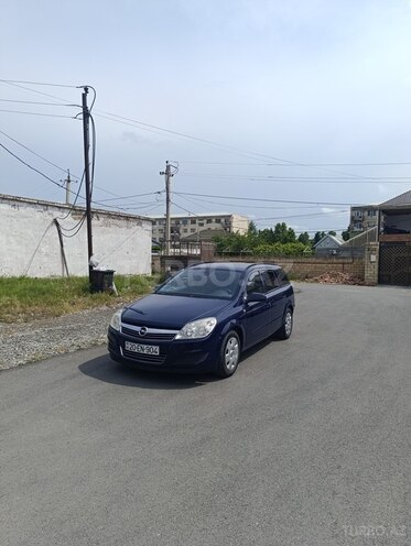 Opel Astra 2008, 250,000 km - 1.4 l - Mingəçevir