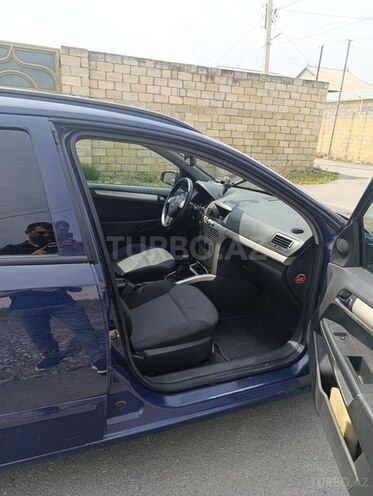Opel Astra 2008, 250,000 km - 1.4 l - Mingəçevir