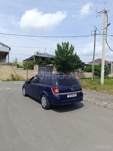 Opel Astra 2008, 250,000 km - 1.4 l - Mingəçevir
