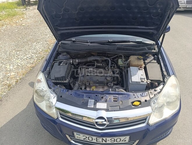 Opel Astra 2008, 250,000 km - 1.4 l - Mingəçevir