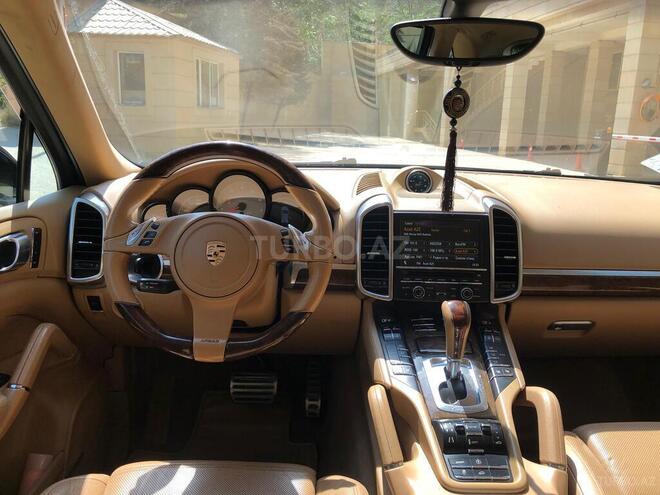 Porsche Cayenne S 2012, 135,000 km - 4.8 l - Bakı
