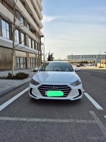 Hyundai Elantra 2017, 104,768 km - 2.0 l - Bakı