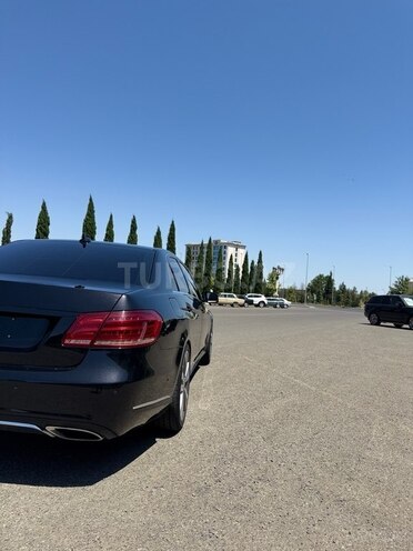 Mercedes E 220 d 2013, 206,000 km - 2.2 l - Gəncə