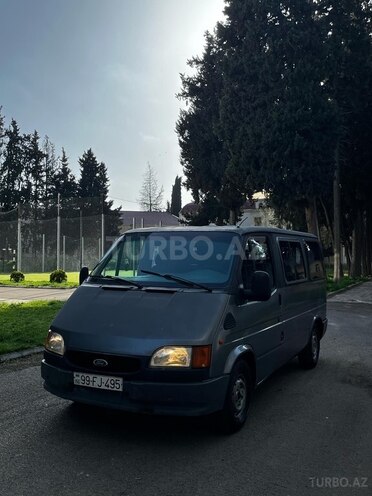 Ford Transit 1999, 390,000 km - 2.5 l - Tovuz