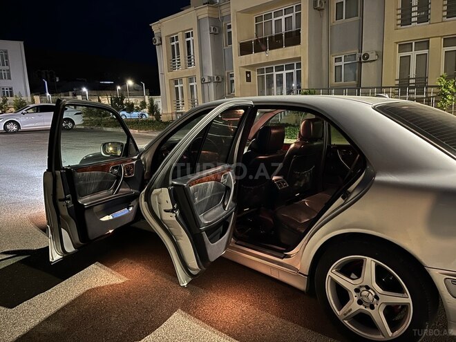 Mercedes E 270 2001, 387,191 km - 2.7 l - Bakı
