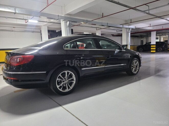 Volkswagen Passat CC-11