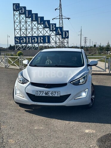 Hyundai Elantra 2015, 107,200 km - 1.8 л - Bakı