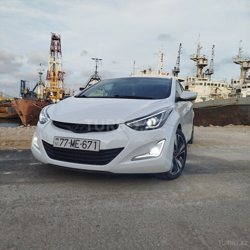 Hyundai Elantra 2015, 107,200 km - 1.8 л - Bakı
