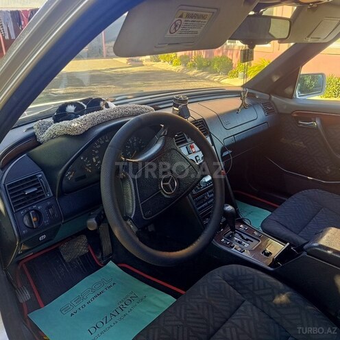 Mercedes C 220 1995, 390,000 km - 2.2 л - Masallı