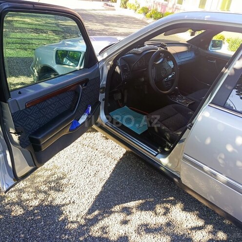 Mercedes C 220 1995, 390,000 km - 2.2 л - Masallı