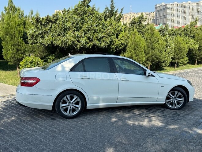 Mercedes E 220 2010, 340,000 km - 2.2 л - Bakı