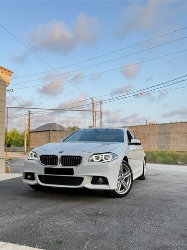 BMW 520-1