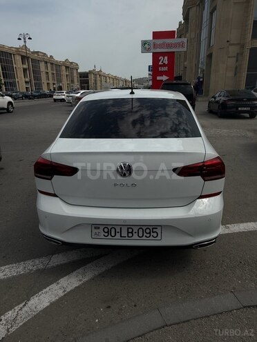 Volkswagen Polo 2021, 78,000 km - 1.6 л - Bakı