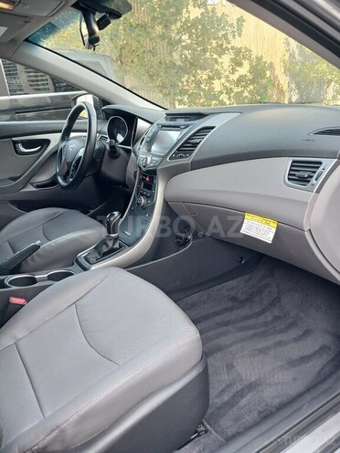 Hyundai Elantra 2014, 185,425 km - 1.8 l - Bakı