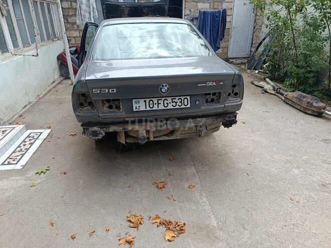 BMW 530 1988, 250,000 km - 3.0 l - Şəmkir