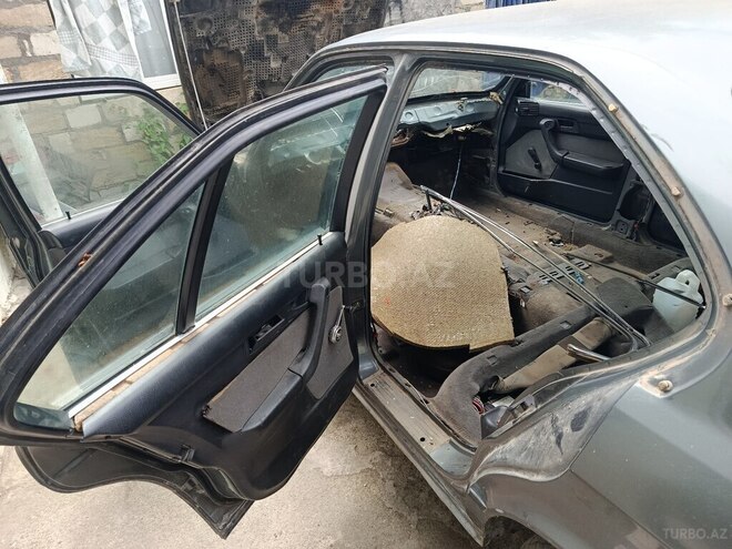 BMW 530 1988, 250,000 km - 3.0 l - Şəmkir