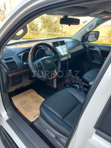 Toyota Land Cruiser Prado 2010, 210,100 km - 2.7 л - Bakı