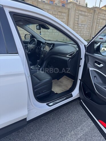 Hyundai Santa Fe-7