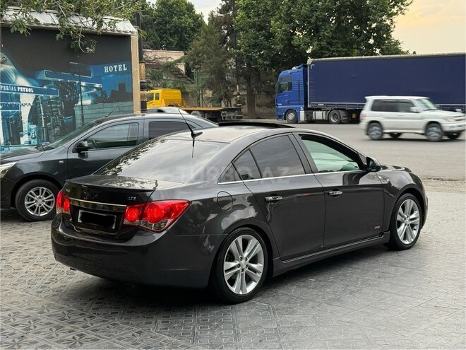 Chevrolet Cruze 2014, 241,000 km - 1.4 l - Gəncə