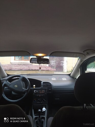 Opel Zafira 2002, 380,000 km - 1.8 l - Siyəzən