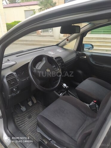 Opel Zafira 2002, 380,000 km - 1.8 l - Siyəzən