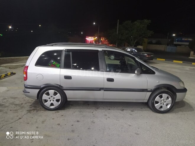 Opel Zafira 2002, 380,000 km - 1.8 l - Siyəzən