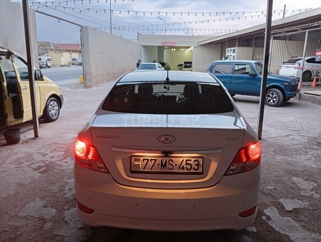 Hyundai Accent 2014, 153,000 km - 1.4 l - Bakı