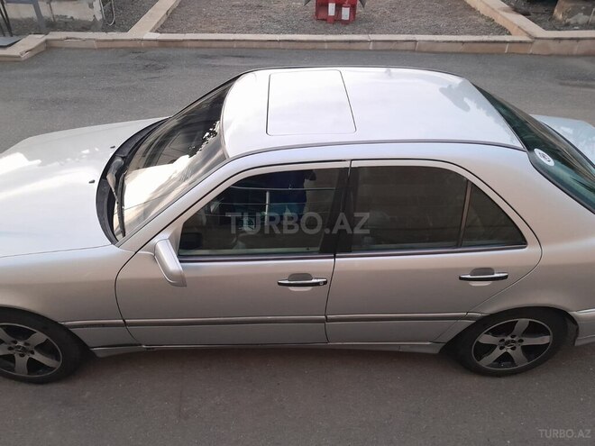 Mercedes C 280 1997, 390,000 km - 2.8 l - Qazax