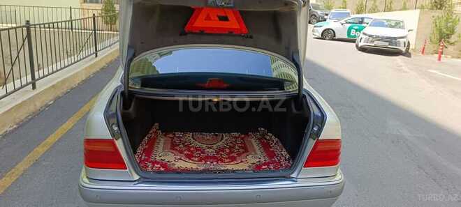 Mercedes E 240 1997, 482,320 km - 2.4 l - Bakı